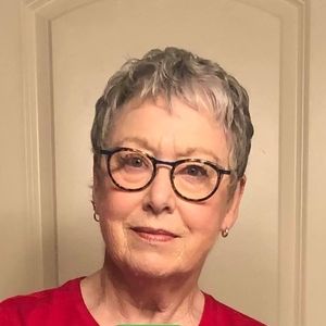 Meet your Posher, Catherine